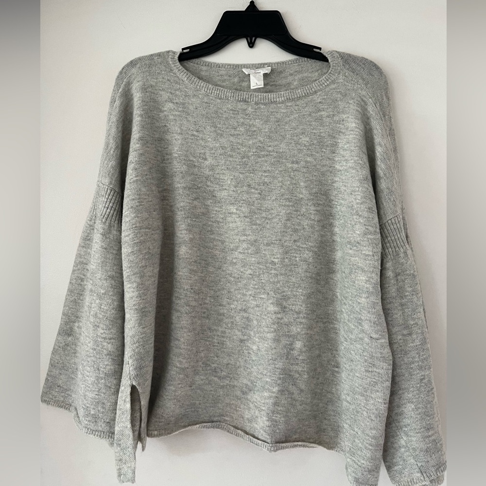VGUC Loft Lounge gray sweater Large
